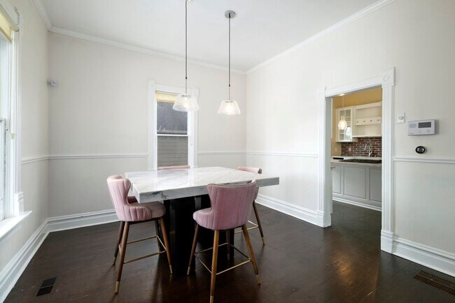 Foto del edificio - Beautiful Home in Amazing Salt Lake Location!