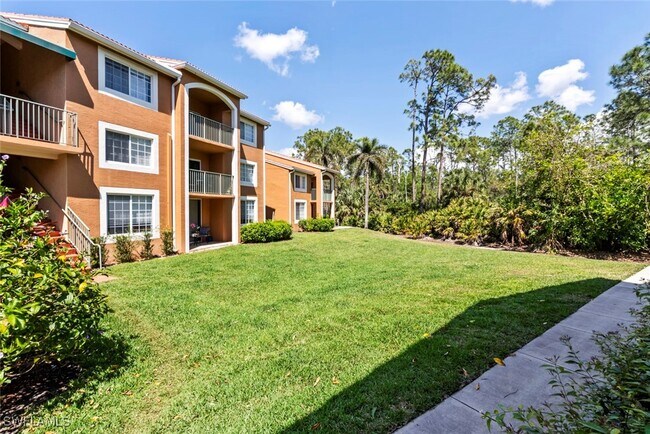 Building Photo - 1270 Wildwood Lakes Blvd
