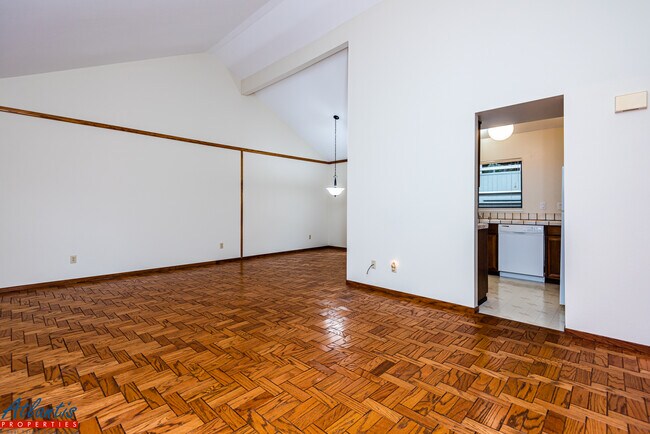 Foto del edificio - 111 Bean Creek Rd