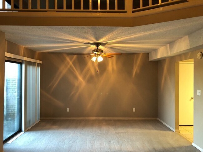 Building Photo - West Pensacola - Perdido Bay Villas - 3 be...