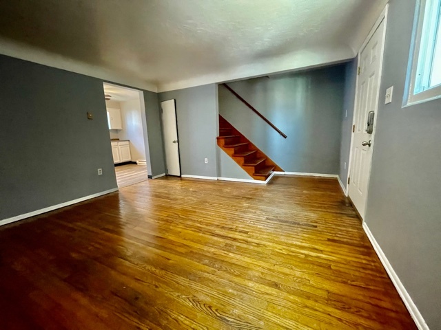Primary Photo - 1032 Lilac St