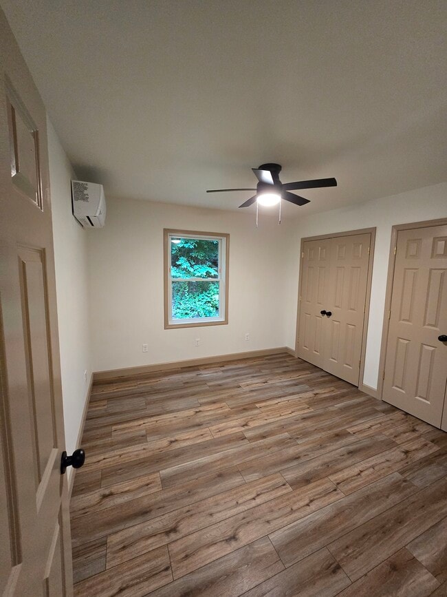 Building Photo - 135 Doe Fork Ln