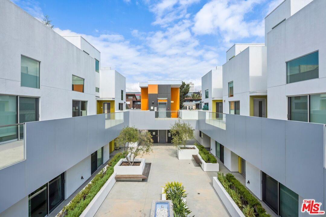 Foto principal - 1433 14th St