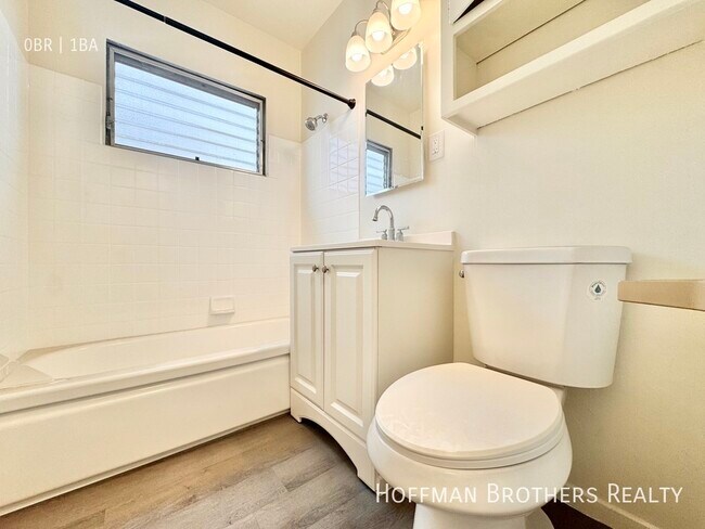 Foto del edificio - 1335 Barry Ave