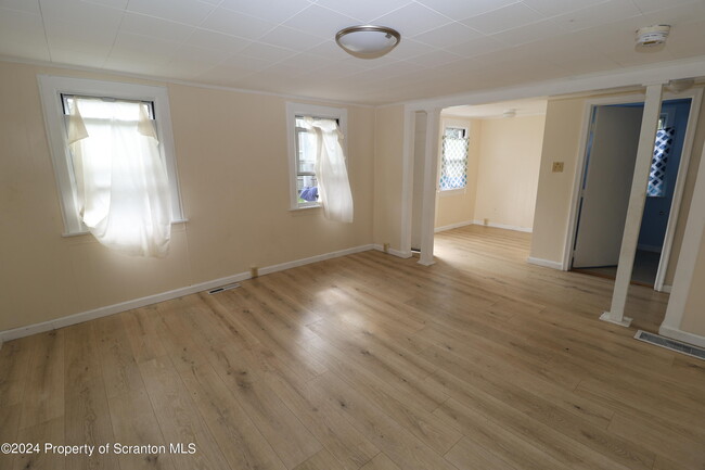Building Photo - 221 Pittston Ave