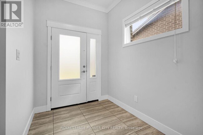 Photo du bâtiment - 1409 Lawson Rd