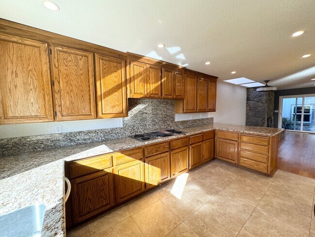 Foto del edificio - Perfect Shape Blackhawk Single Family in Danville