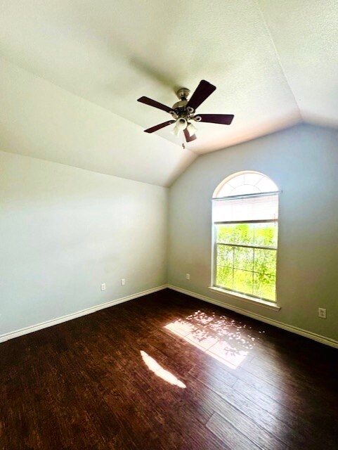 Foto del edificio - 5525 Westchase Loop