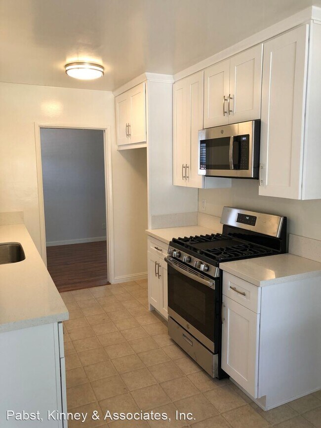Building Photo - 3 br, 1 bath House - 2274 ALBURY AVENUE