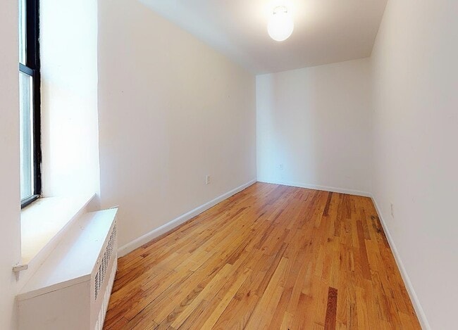 Building Photo - West 113th Street