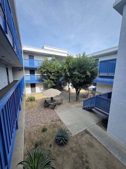 Building Photo - Parthenia Manor