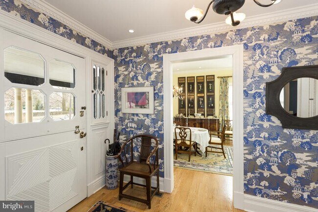 Foto del edificio - 56 Bayard Ln