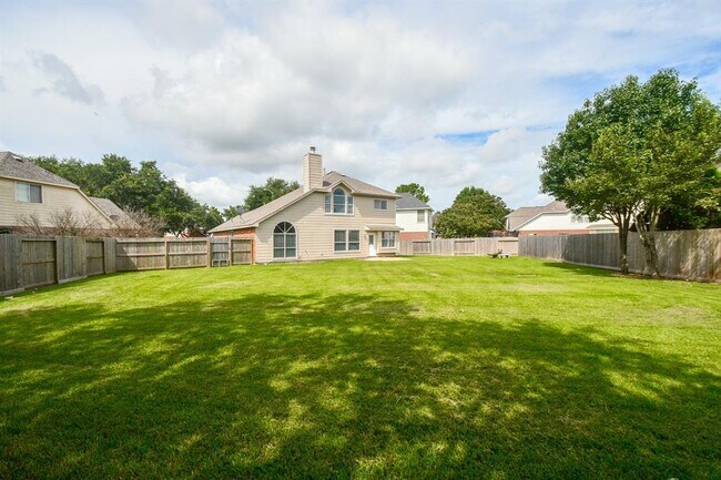 Foto del edificio - 5523 Poundstone Ct