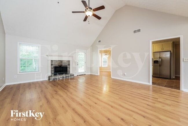 Building Photo - 65 Dearing Woods Ln