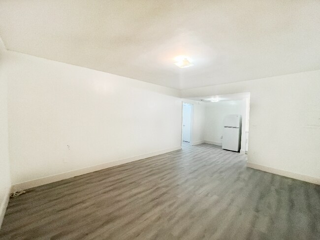 Foto del edificio - 131 Antiquera Ave