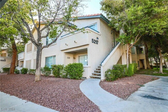 Foto del edificio - 5217 Caspian Springs Dr