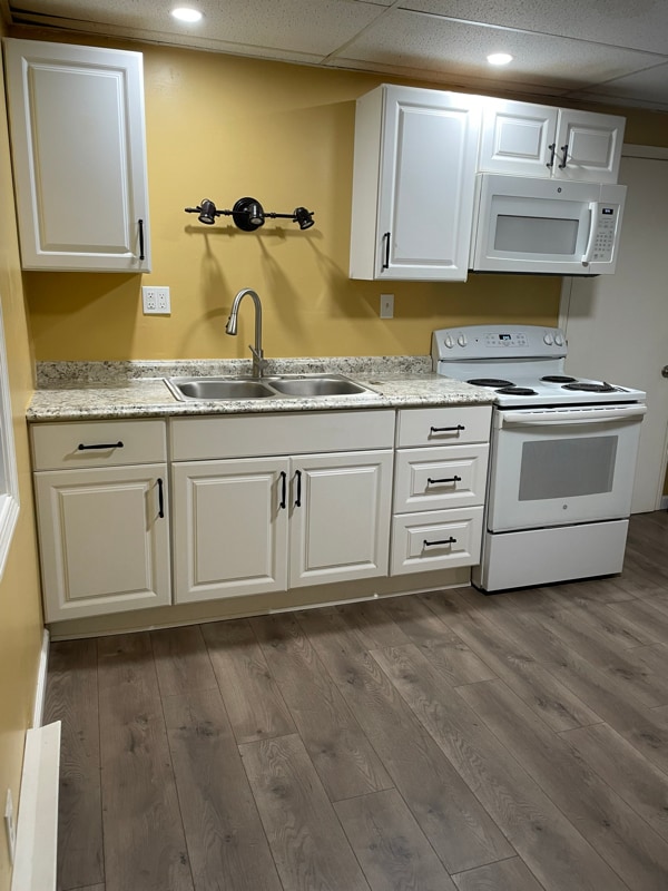 Building Photo - 229 CT-163