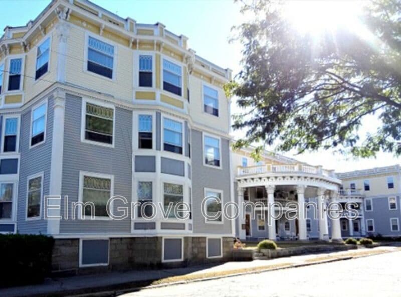 Foto principal - 56 Pennacook St