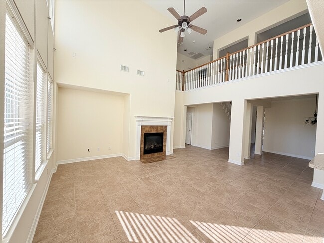 Foto del edificio - 28015 Silverstream Ct