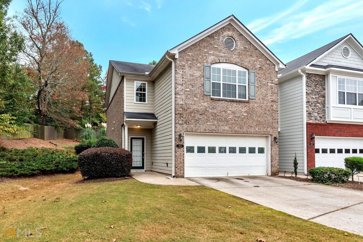 Foto principal - 1954 Woodland Park Cir