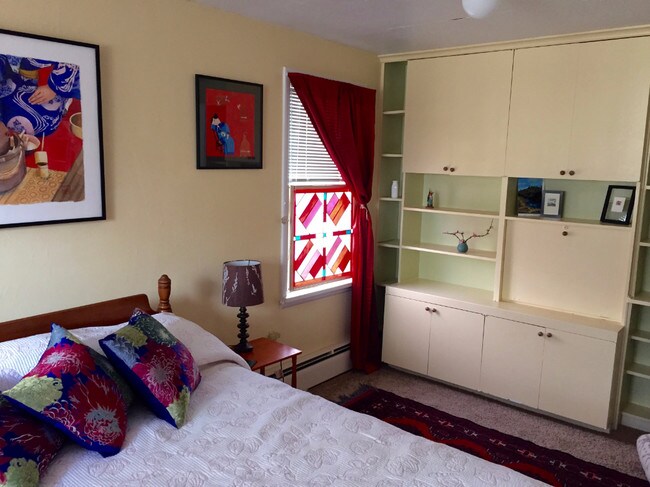 Foto del edificio - 1410 SW Juniper Ave