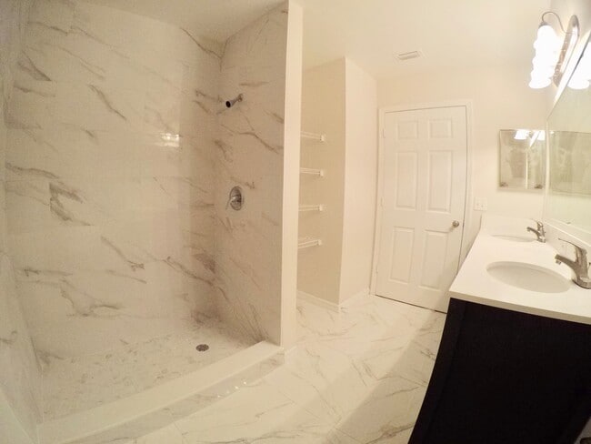 Interior Photo - Maridadi West Palm Beach