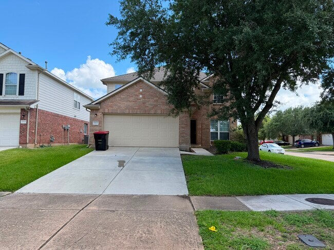 Foto del edificio - 17923 Hollow Hill Ln