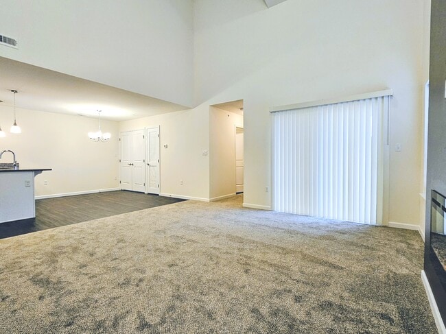 Building Photo - 24 Howard Dr