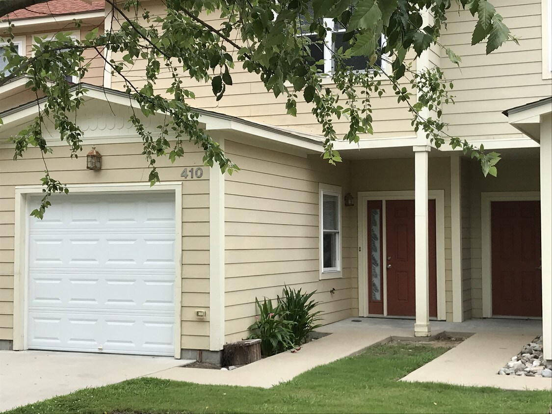 Exterior - 100 Harbor Bay Dr