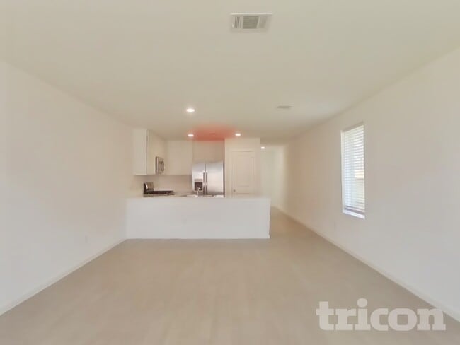 Foto del edificio - 3009 fantasy Terrace Dr