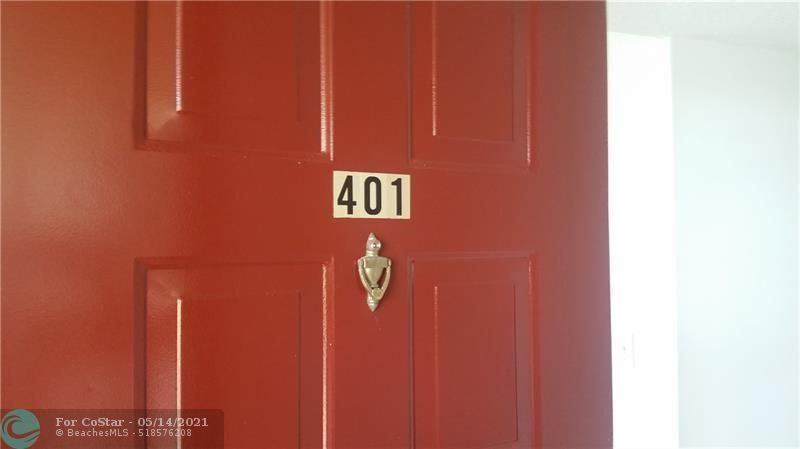 Foto principal - 950 SW 138th Ave
