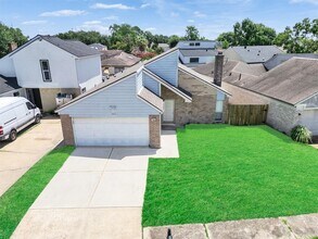 Building Photo - 4411 Yupon Ridge Dr