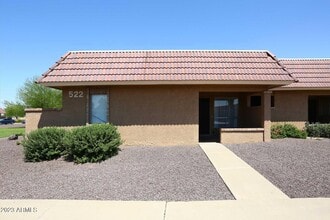 Building Photo - 522 W Blackhawk Dr