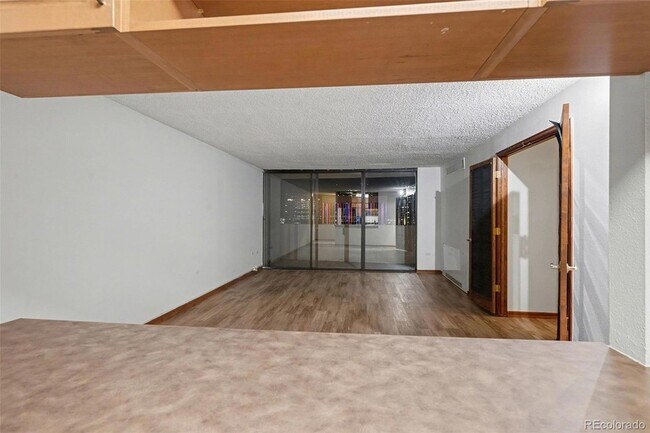 Building Photo - 1020 15th St