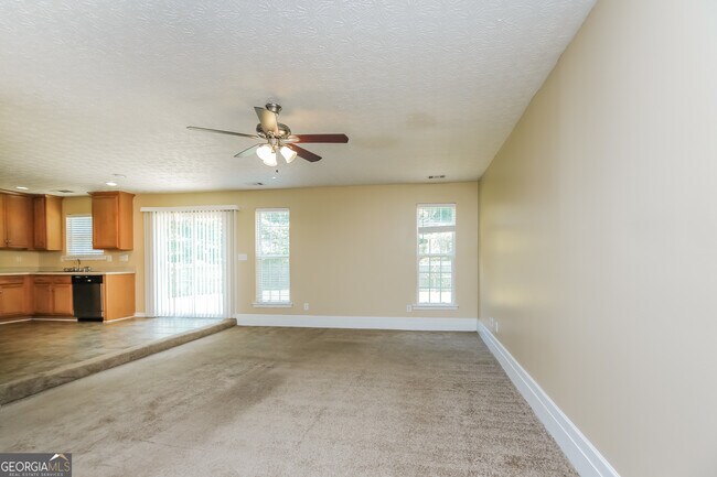 Building Photo - 8319 Milam Loop