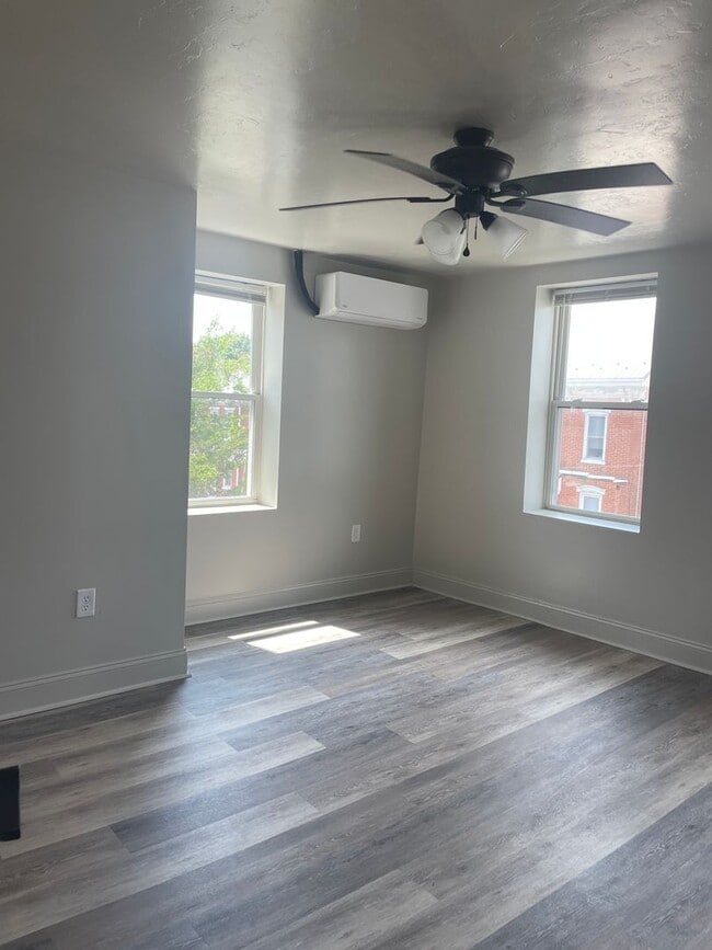 Building Photo - Newly RENOVATED 3 bedroom & 1 bathroom with deck Apartment in McSherrystown, PA - 3 miles from Ha...