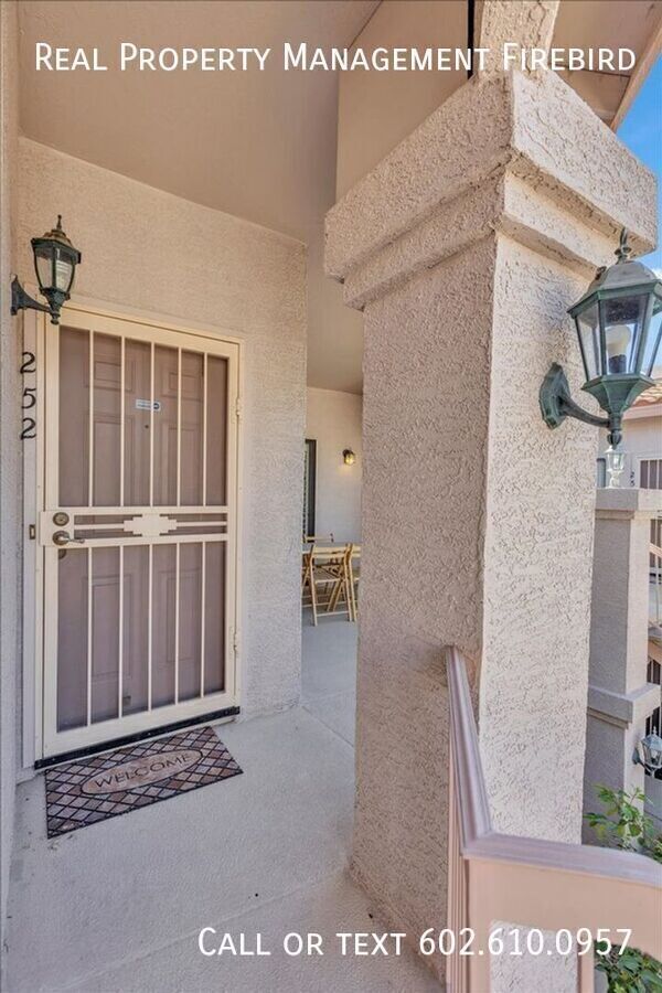 Foto del edificio - 9151 W Greenway Rd
