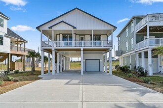 Building Photo - 25231 Sausalito Dr