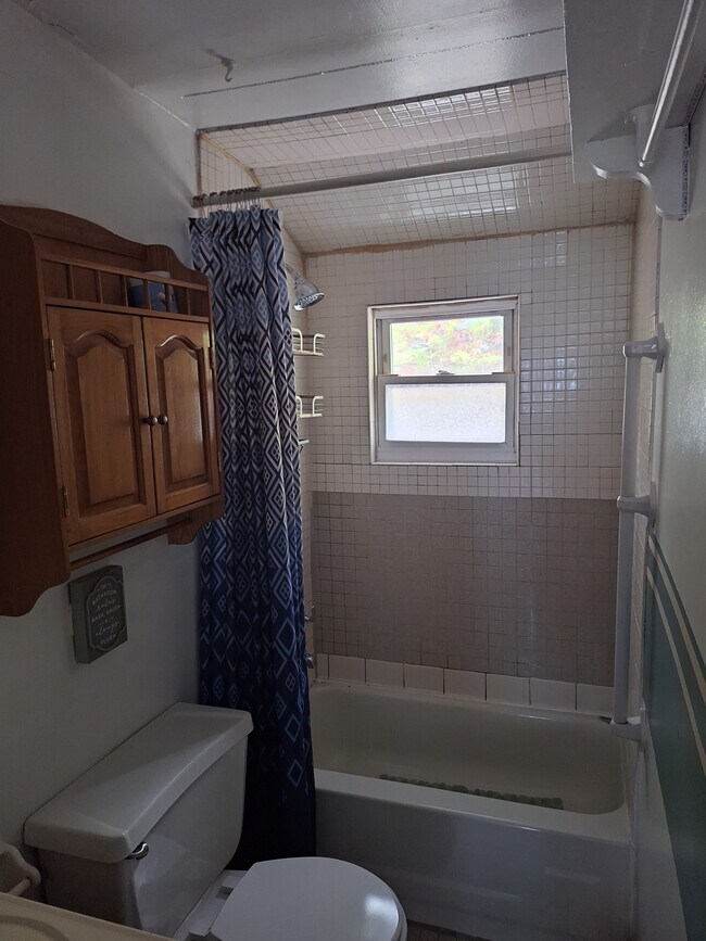 Foto del edificio - 33 Oakwood Trail S