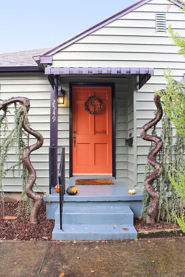Foto del edificio - Charming Updated 2 Bedroom Kenton Ranch wi...