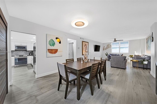 Building Photo - 4250 Galt Ocean Dr