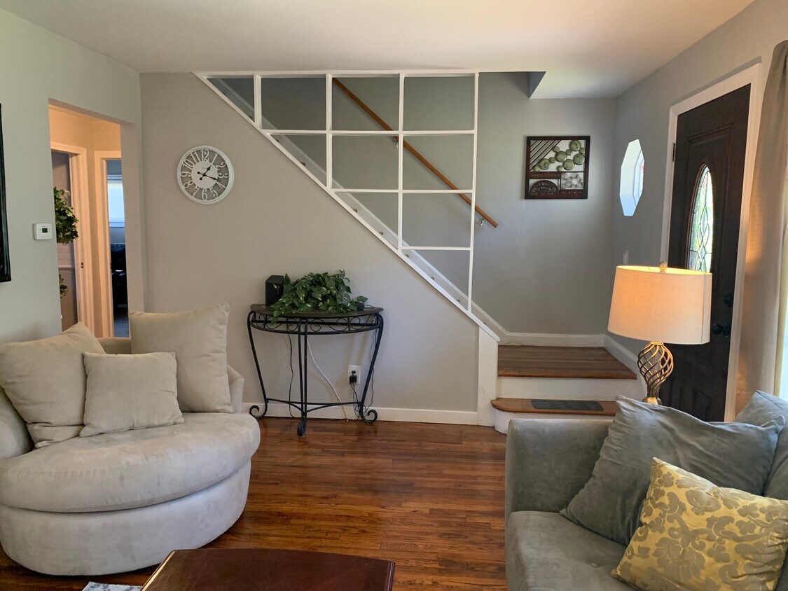 38 Grattan St, Springfield, MA 01119 House Rental in Springfield, MA