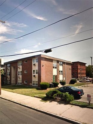 Primary Photo - 29 Woodbine St