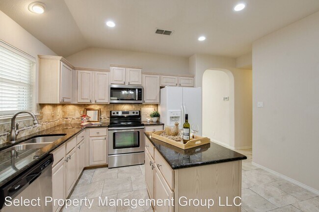 Building Photo - 3 br, 2 bath House - 20307 Grail Quest