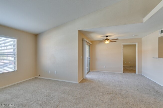 Foto del edificio - 2300 E Silverado Ranch Blvd