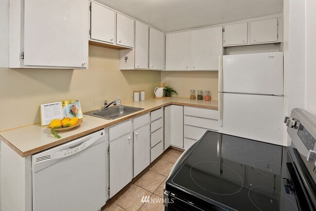 Foto del edificio - 1702 27th Ave