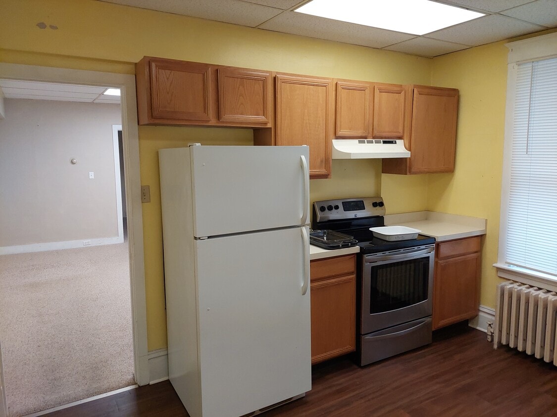 308 Hummel Ave Unit 1st Floor, Lemoyne, PA 17043 Apartments in