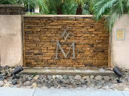 Foto del edificio - 21400 Burbank Blvd