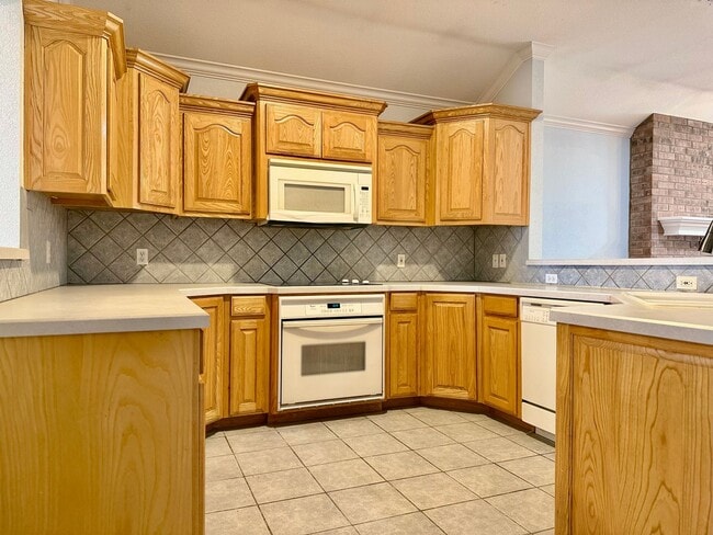 Foto del edificio - For Rent