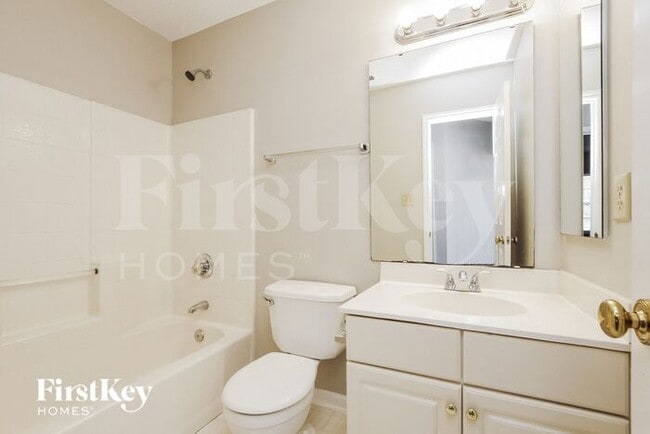Foto del edificio - 3105 Denhem Ct